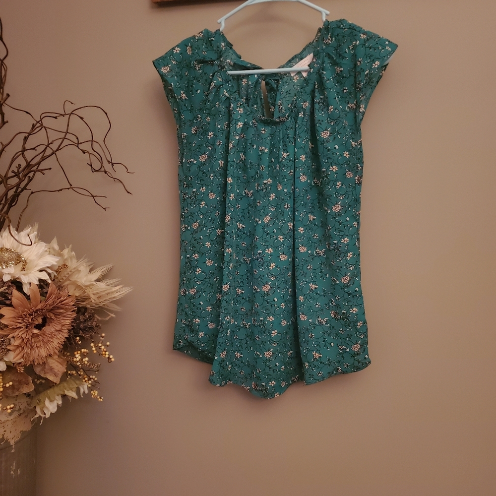 LC Lauren Conrad Kelly Green Floral Blouse